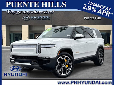 2023 Rivian R1S