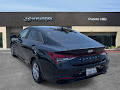 2022 Hyundai Elantra SE