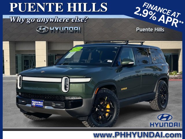 2023 Rivian R1S Adventure