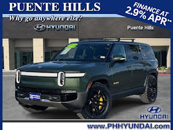 2023 Rivian R1S Adventure